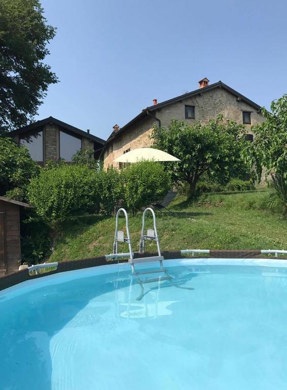 Agriturismo La Costa - Casa Vacanze Rovagnate Zewnętrze zdjęcie